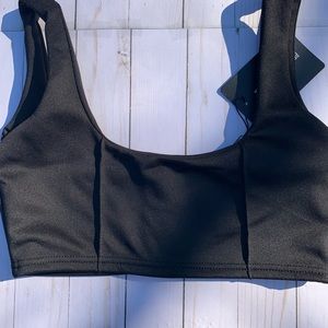 PrettyLittleThing black square neck crop top NWT